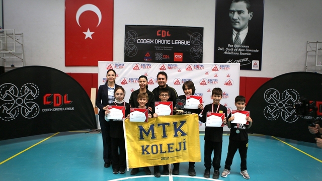 Drone yarışmasında strateji ve kodlama birinciliği MTK'nın