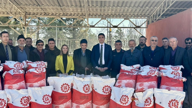 75 çiftçiye 3 bin dekarlık tohum desteği
