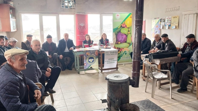 Emet'te çiftçi eğitimi
