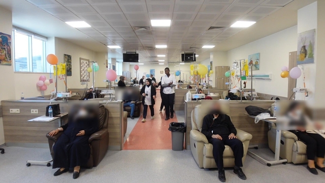 Elazığ'da kanser hastalarına moral verildi