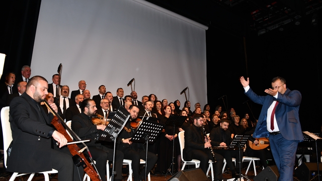 Vezirköprü'de Türk sanat müziği konseri