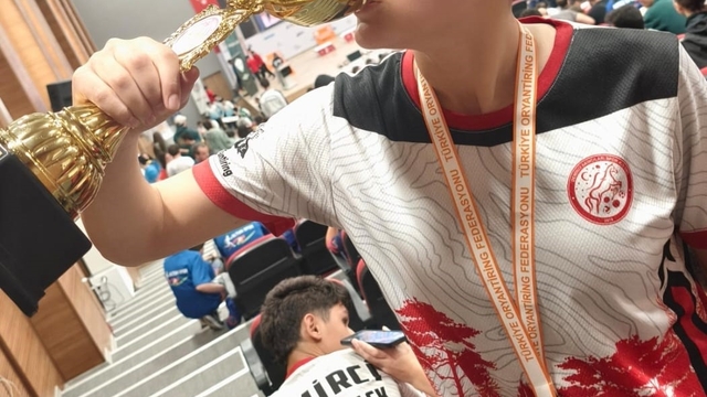 Pazarlar Spor Lisesi'nin parlayan yıldızı Medine Nur Türkiye üçüncüsü oldu