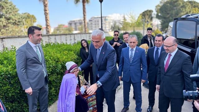 Bakan Ersoy: "2025 yılında 27 ülkede gerçekleştirdiğimiz dijital reklam kampanyalarıyla 4,9 milyon gösterim sağladık"