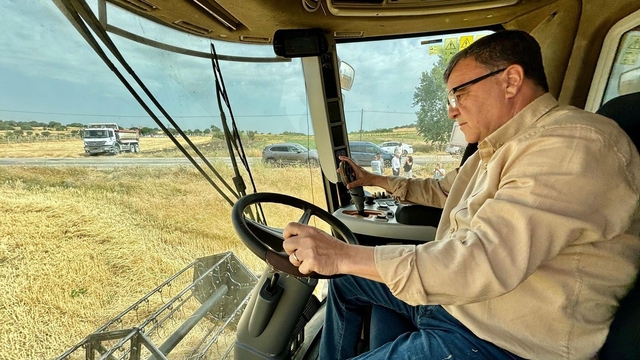 Başkan Hakan Şehirli iki yılı değerlendirdi
Altıeylül'de 2 yılda büyük dönüşüm