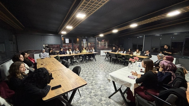 Simav'da bağımlılıkla mücadele semineri