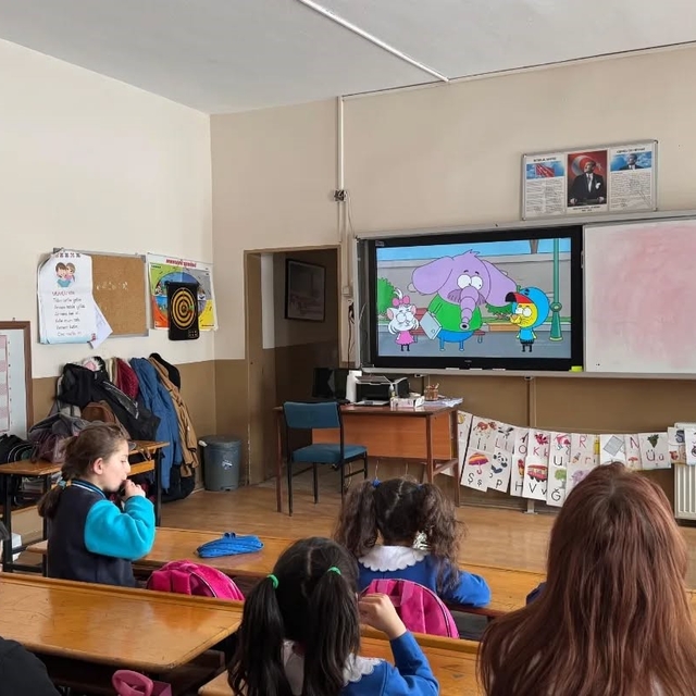 Kars'ta Yeşilay'dan miniklere sağlıklı yaşam eğitimi