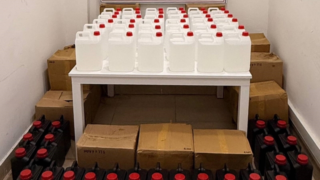Antalya'da 550 litre kaçak etil alkol ele geçirildi