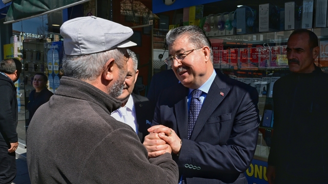 Eskişehir Valisi Yılmaz, esnafı ziyaret etti