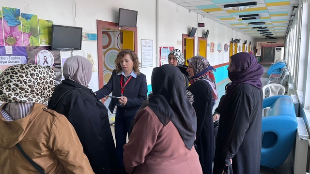 Elazığ'da kalın bağırsak  kanseri farkındalık etkinliği