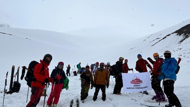 Trabzon'da Dağ Kayağı Eğitimi ilk kez düzenlendi