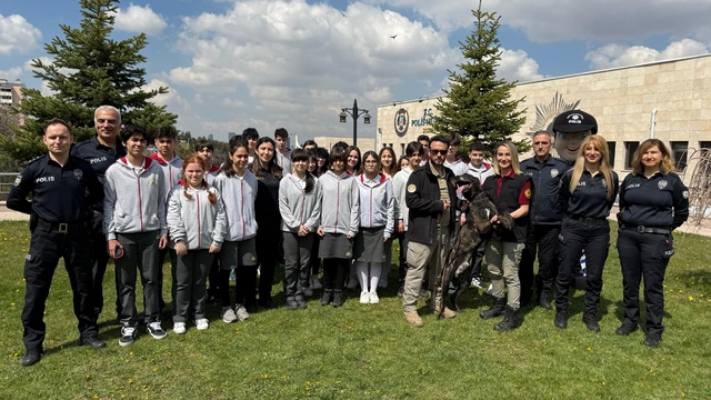 LÖSEV, Polis Haftası dolayısıyla Emniyet Genel Müdürü Demirtaş'ı ziyaret etti