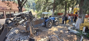 Karaburun'da Nergis Çay Bahçesi'nin çocuk parkı yapılması protesto edildi