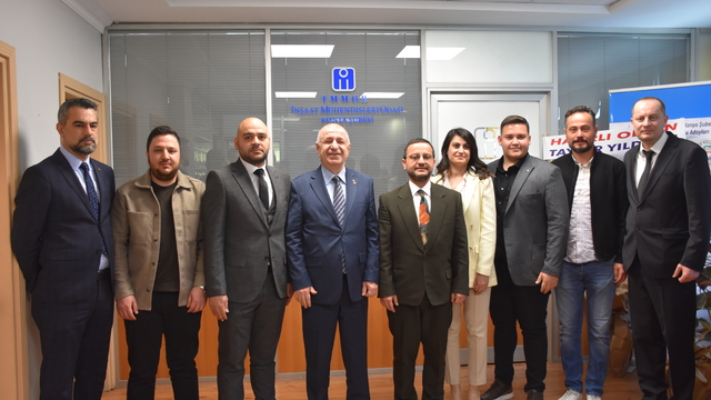 Zafer Partisi Genel Başkanı Özdağ, Konya'da ziyaretlerde bulundu