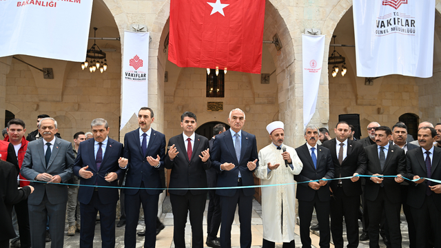 Kültür ve Turizm Bakanı Ersoy, Kilis'te restore edilen 3 caminin açılışını gerçekleştirdi