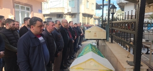 Bursa’da babayla oğlunu öldürüp, diğer oğlunu yaralayan şüpheli adliyede (2)