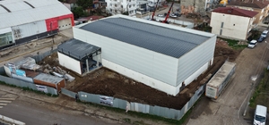 Başiskele'de "Genc-i Âlâ Kapalı Spor Salonu" yükseliyor