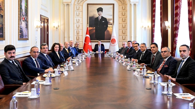 Adalet Bakanı Gürlek, Yargıda Birlik Derneği heyetini kabul etti: