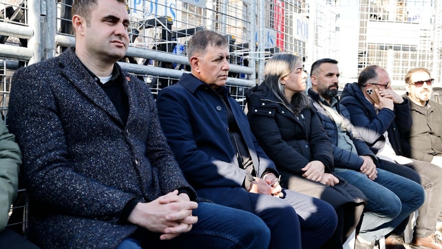 Meslek Fabrikası'nda eylem 2'nci gününde