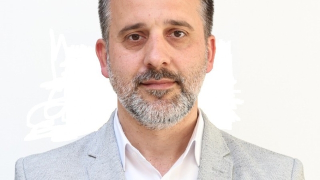 Bozbey'den boşalan koltuk için AK Parti'nin adayı belli oldu
Erdoğan ile Ankara'da aday görüşmesi
Bursa Büyükşehir'de başkanvekilliği seçimi perşembe günü yapılacak