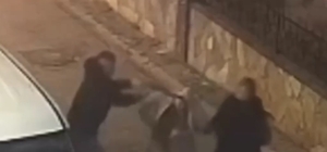 Adres sorma bahanesiyle kolye çalan şüphali gözaltına alındı