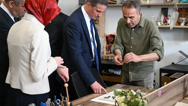 Erzurum'da "Sanatın diliyle değerlerimiz" sergisi açıldı