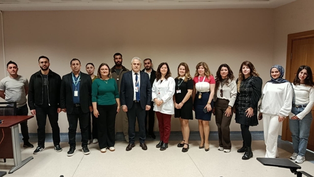 Nazilli Devlet Hastanesi'nde acil bakım hemşireliği eğitimi başladı