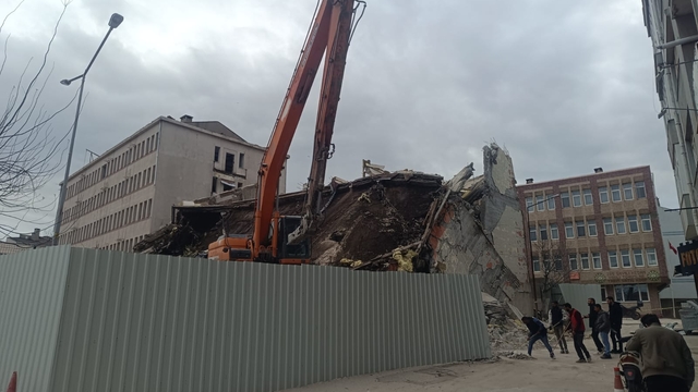 Edirne'de talimata uymayan yıkım firmasına 160 bin lira ceza