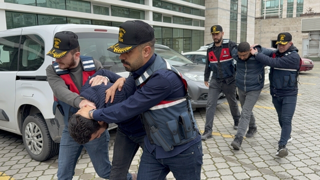 Samsun'da DEAŞ şüphelilerine şafak baskını: Yabancı uyruklu 2 gözaltı