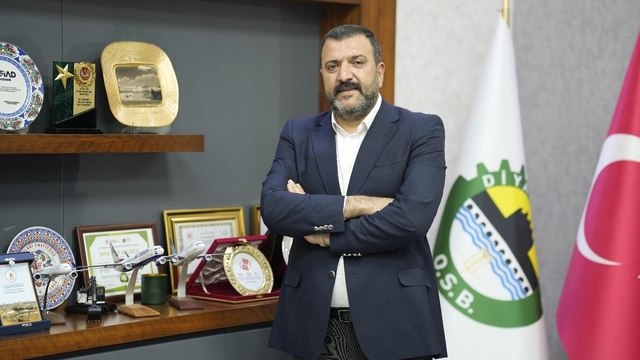 OSB Başkanı Fidan adaylığını açıkladı
Fidan 'Mavi Liste' adayı olduğunu duyurdu