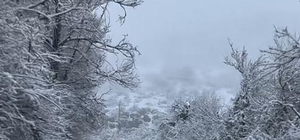 Gerede'de kar yağışı etkili oldu