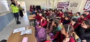Jandarmadan 6 ilçede öğrencilere trafik eğitimi