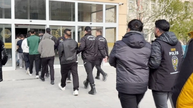 Siber dolandırıcılık operasyonunda 15 kişi tutuklandı