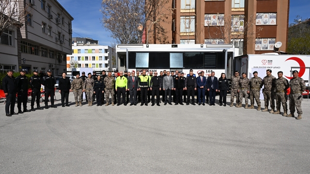 Konya Emniyeti'nden kan bağışı
