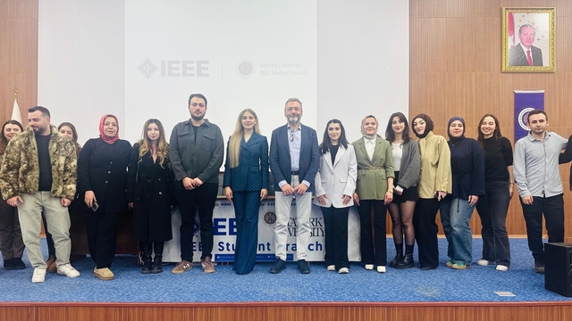 Atatürk Üniversitesi'nde genç mühendislere hukuki bilgilendirme