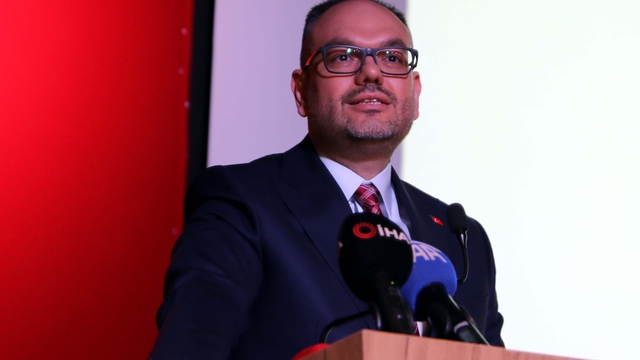 Şahin: Vatandaşımızın devlete açılan kapısı olmaya devam ediyoruz