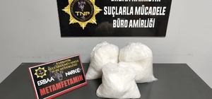 Tokat'ta dorsesindeki araçlardan birinde uyuşturucu bulunan tırın sürücüsü gözaltına alındı