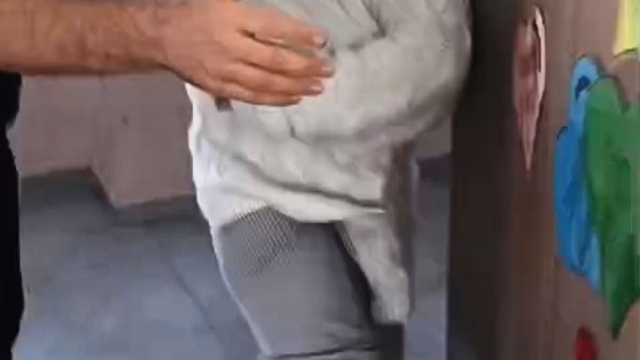 Samsun'da veli sınıfı bastı, öğretmenler basın açıklaması ile tepki gösterdi