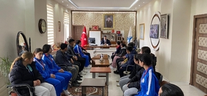 Arpaçay’da öğrencilerden gururlandıran tablo