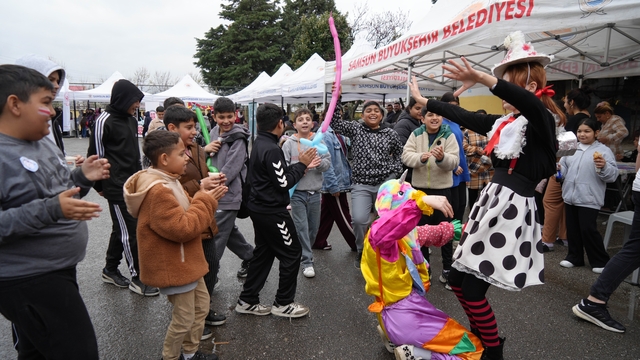 Samsun'da Romanlar Günü etkinliği coşkuya dönüştü