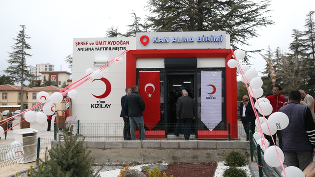 Niğde'de hayırsever desteğiyle Türk Kızılay Kan Alma Birimi hizmete açıldı