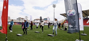 Dünya Sağlık Günü’nde "Koşabiliyorken Koş" yürüyüşüne yoğun ilgi