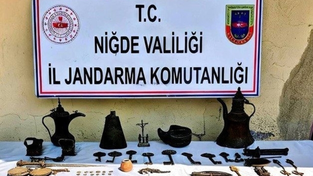 Niğde'de "Anadolu Mirası" operasyonu: 44 tarihi eser ele geçirildi