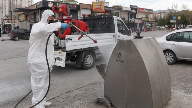 Melikgazi'de haşeresiz ve sivrisineksiz bir yaz için ilaçlama yapıldı