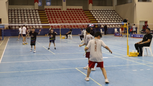 11-13 Yaş Altı Badminton Türkiye Şampiyonası sona erdi