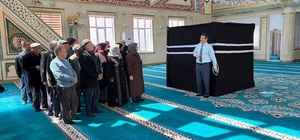 Selendi’de hacı adaylarına eğitim semineri