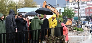 Osmaniye’de sel alarmı: 251 araç, bin 93 personel görevde