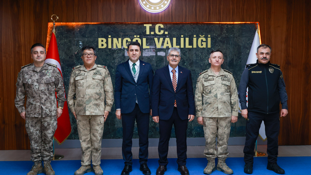 Tunceli Valisi Aygöl'den Bingöl Valisi Çelik'e ziyaret