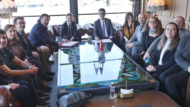 Gelibolu'da 37,5 milyon liralık "Galipoli'den Ekopoli'ye" projesi için imzalar atıldı