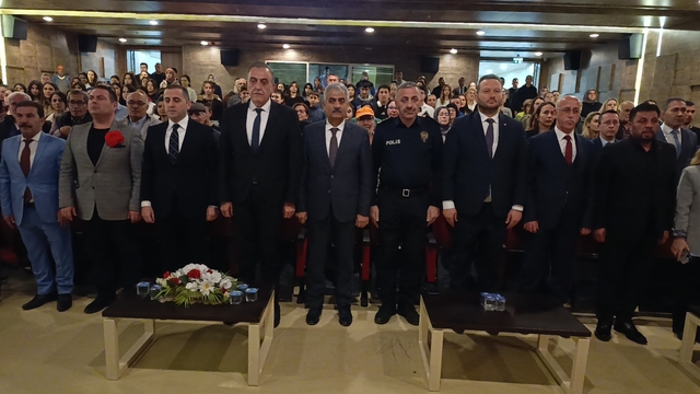 Tekirdağ'da "8 Nisan Dünya Romanlar Günü" etkinliği