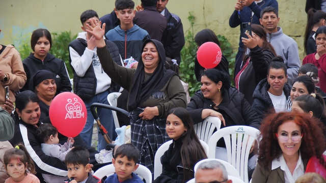 Mersin'de 8 Nisan Dünya Romanlar Günü etkinliği yapıldı